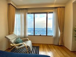 1 Bedroom Apartment for rent at The Emporio Place, Khlong Tan