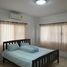 3 Schlafzimmer Haus zu vermieten im Baan Suan Neramit 5, Si Sunthon