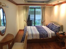 1 Bedroom Condo for sale at Pipat Place, Si Lom