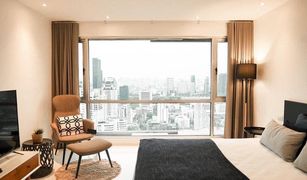 1 Bedroom Condo for sale in Khlong Toei Nuea, Bangkok Sukhumvit Suite