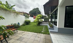 3 Bedrooms House for sale in Khlong Tan Nuea, Bangkok 