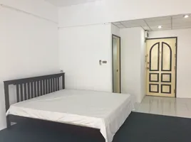 Studio Apartment for rent at Majestic Jomtien Condominium, Nong Prue