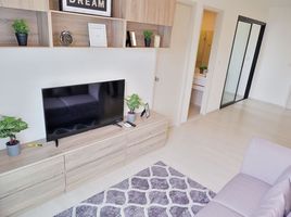 2 Bedroom Condo for rent at Life Asoke, Bang Kapi, Huai Khwang