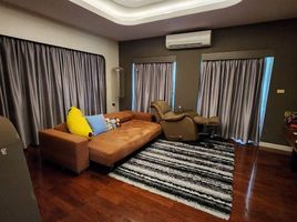 5 Bedroom House for sale at Baan Ladawan Pinklao-Petchkasem, Bang Phai