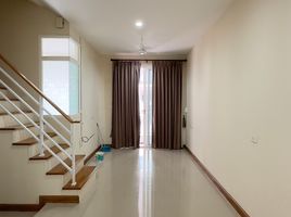 3 Bedroom Villa for sale at Golden Town Rama 2, Phanthai Norasing
