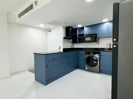 1 Schlafzimmer Appartement zu verkaufen im Omni Tower Sukhumvit Nana, Khlong Toei