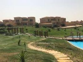 4 Bedroom Villa for sale at Royal Meadows, Sheikh Zayed Compounds, Sheikh Zayed City, Giza