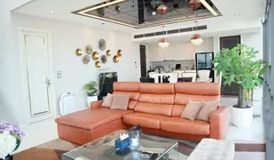 1 Bedroom Condo for sale in Thung Wat Don, Bangkok The Bangkok Sathorn