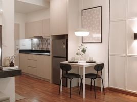 1 Schlafzimmer Wohnung zu verkaufen im The Green Places Condominium, Ratsada