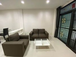 3 Bedroom Townhouse for rent at Cozy @ Ladprao 41, Chantharakasem, Chatuchak