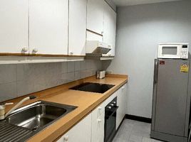 1 спален Кондо в аренду в Monterey Place, Khlong Toei