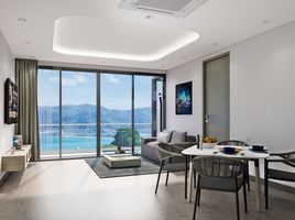 2 Schlafzimmer Wohnung zu verkaufen im Coral Beach Oceanview Resort, Patong