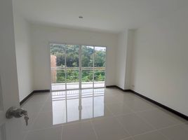 4 Schlafzimmer Appartement zu verkaufen im The Green Places Condominium, Ratsada