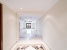 2 Bedroom Apartment for sale at The Fairmont Palm Residence South, Palm Jumeirah