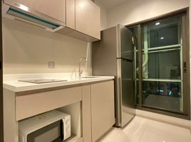 2 спален Кондо в аренду в Life Asoke Rama 9, Makkasan, Ратчатхещи