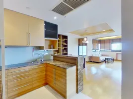 1 спален Кондо на продажу в Sathorn Gardens, Thung Mahamek