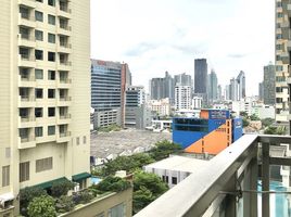 1 спален Квартира в аренду в Bright Sukhumvit 24, Khlong Tan