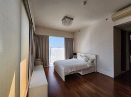 2 Bedroom Condo for sale at Hansar Rajdamri, Lumphini