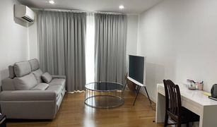 2 Bedrooms Condo for sale in Si Lom, Bangkok Condolette Light Convent