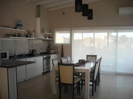 5 Bedroom House for rent in Azul, Buenos Aires, Azul