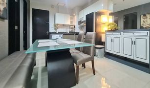 曼谷 Khlong Toei Citi Smart Condominium 2 卧室 公寓 售 