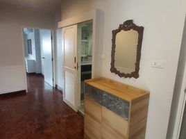 2 Schlafzimmer Appartement zu vermieten im S.V. Apartment, Lumphini, Pathum Wan