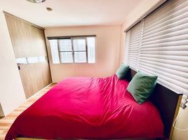 2 Schlafzimmer Appartement zu vermieten im Top View Tower, Khlong Tan Nuea