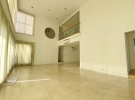 3 Bedroom Penthouse for sale at Baan Ploenchit, Lumphini