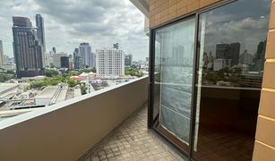 4 Bedrooms Penthouse for sale in Phra Khanong Nuea, Bangkok Castle Hill Mansion