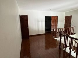 4 Schlafzimmer Villa zu verkaufen im Baan Nai Fun, Mae Hia