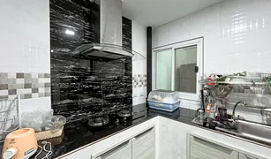 3 Bedrooms Townhouse for sale in Ram Inthra, Bangkok Pleno Ladprao-Serithai