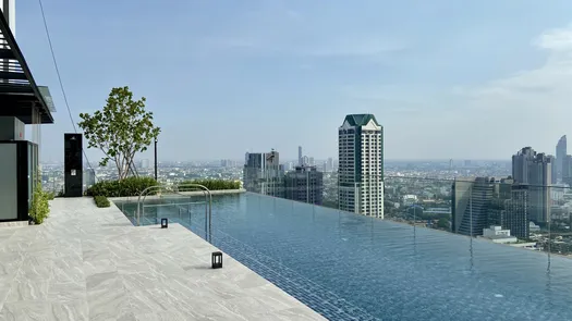 Fotos 1 of the Communal Pool at The Lofts Silom