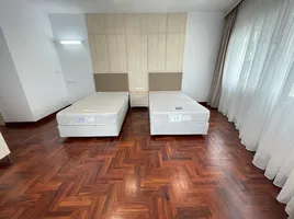 3 Schlafzimmer Appartement zu vermieten im The Grand Sethiwan Sukhumvit 24, Khlong Tan