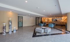 Фото 2 of the Reception / Lobby Area at Mercury Wyndham La vita