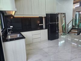 5 Bedroom House for rent at Nai Harn Baan Bua - Baan Varij, Rawai