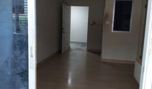 1 Bedroom Condo for sale in Bang Chak, Bangkok The Escape