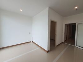 4 Bedroom Condo for rent at Supalai Prima Riva, Chong Nonsi