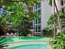 2 Bedroom Condo for sale at Baan Rajprasong, Lumphini, Pathum Wan
