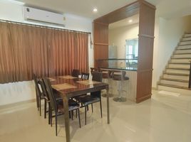 3 Schlafzimmer Haus zu vermieten im Vista Ville C, Lat Sawai, Lam Luk Ka