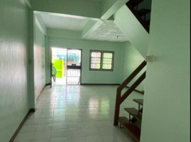 4 Bedroom Townhouse for sale at Baan Pornthaveewat 1, Khlong Nueng