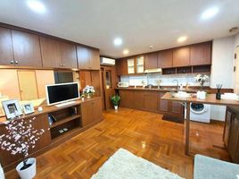 1 Schlafzimmer Appartement zu vermieten im Rin House, Khlong Tan Nuea