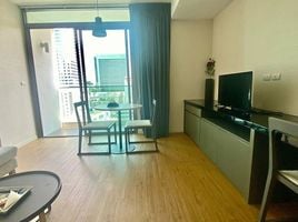 1 Bedroom Condo for rent at Siamese Surawong, Si Phraya