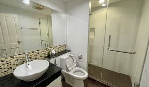 2 Bedrooms Condo for sale in Sam Sen Nai, Bangkok The Aree Condominium