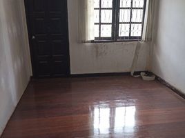 4 Schlafzimmer Reihenhaus zu vermieten in Khlong Chan, Bang Kapi, Khlong Chan