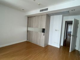 4 Schlafzimmer Wohnung zu vermieten im Chamchuri Square Residence, Pathum Wan