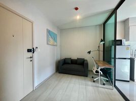 1 Schlafzimmer Appartement zu vermieten im Life Pinklao, Bang Yi Khan, Bang Phlat