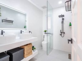 4 Bedroom House for sale at Central Park 5 Village, Nong Prue