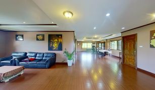 4 Bedrooms House for sale in Buak Khang, Chiang Mai 