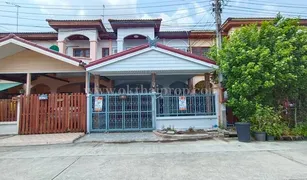 4 Bedrooms Townhouse for sale in Bang Bua Thong, Nonthaburi 
