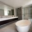 5 Schlafzimmer Haus zu verkaufen im ISOLA Phuket, Choeng Thale, Thalang